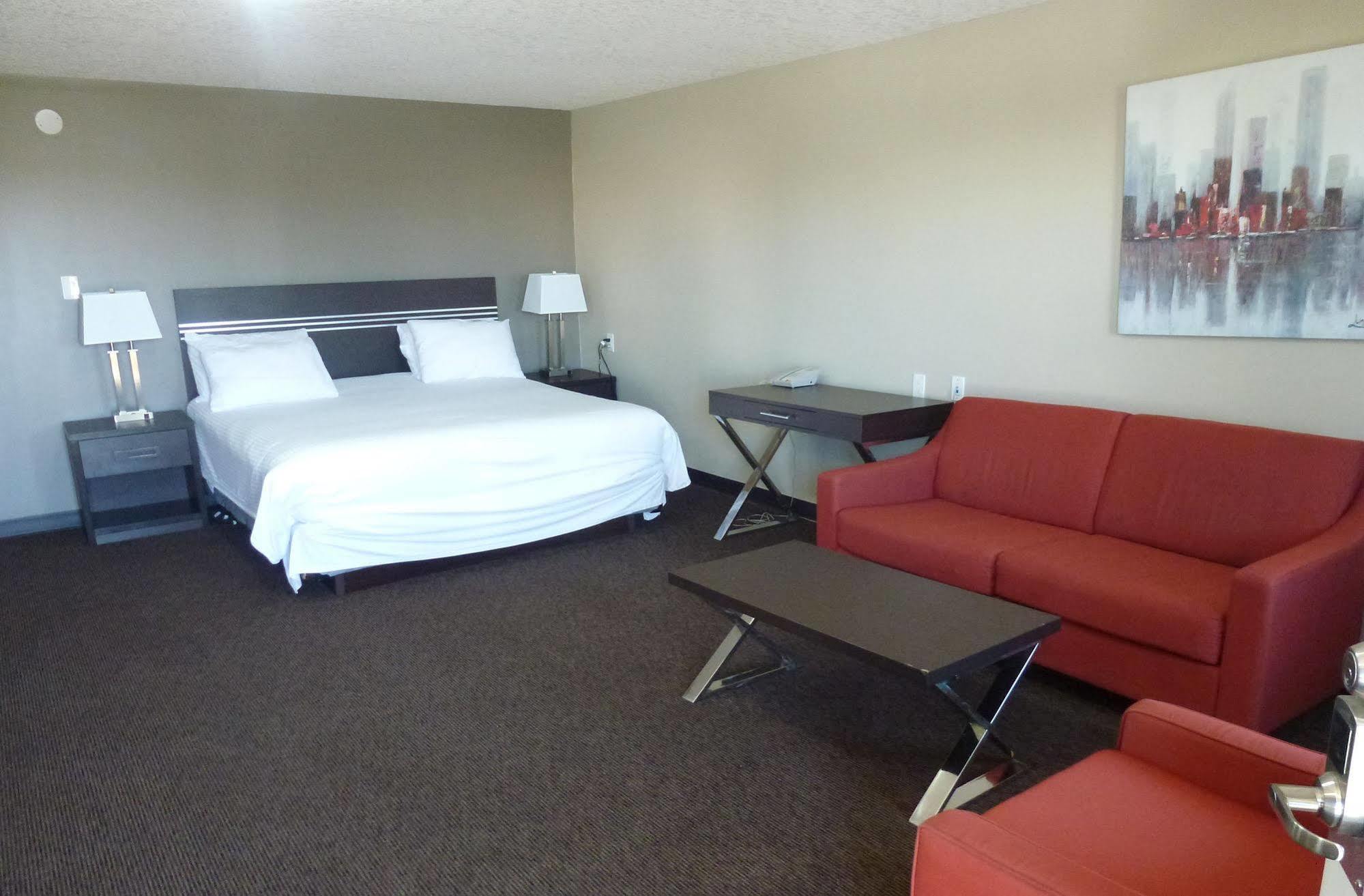 Royal Lodge Edmonton Bagian luar foto